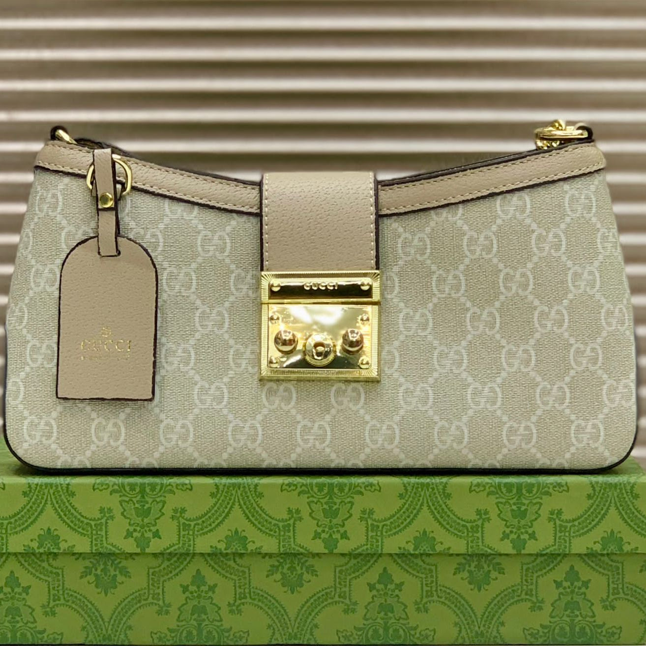 ZEVIRA'S G-U-C-C-I Padlock (Beige)