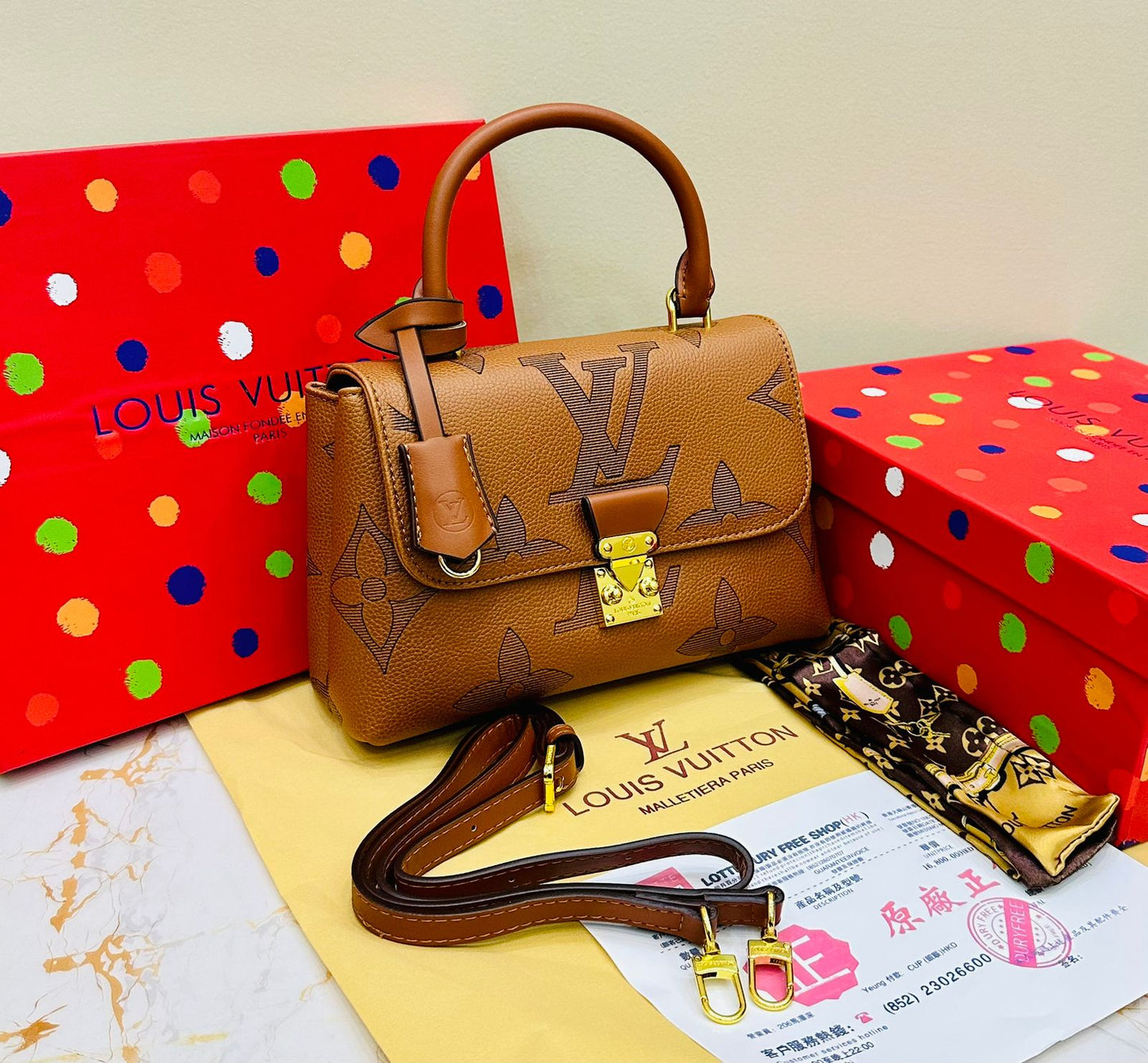 ZEVIRA'S Premium L--V Bag (02)
