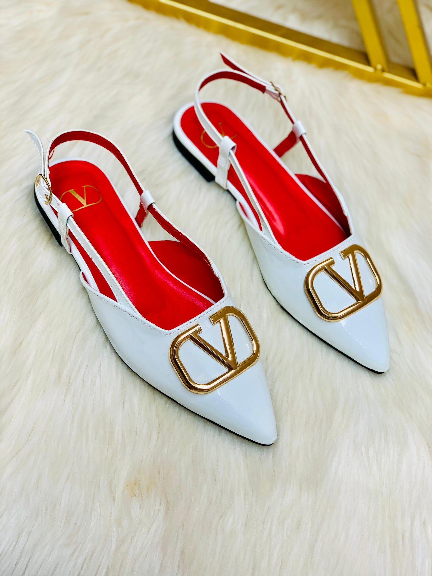 ZEVIRA'S V-A-L-E-N-T-I-N-O Flat Pumps (White)