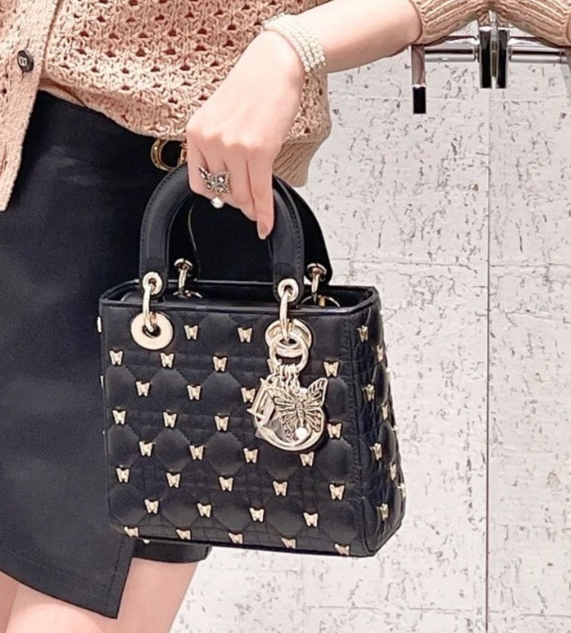 ZEVIRA'S Premium D-I-O-R (Black)