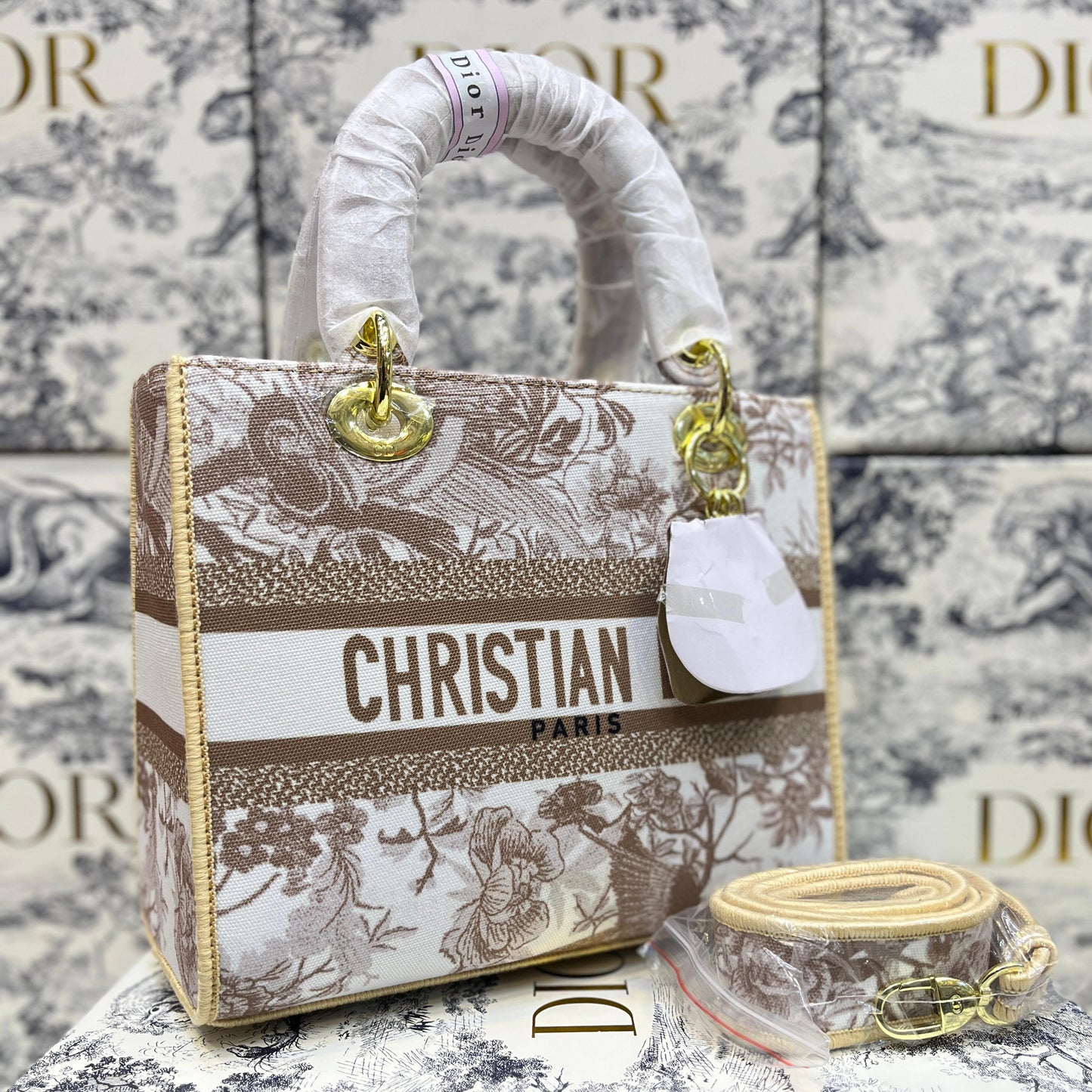 ZEVIRA'S C--D Elegant D-Lite Canvas Shoulder Bag (Fawn)