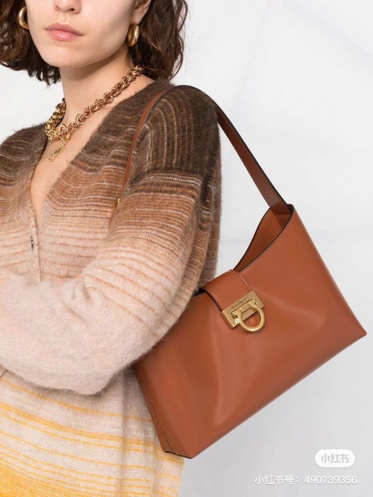 ZEVIRA'S Ferra--gamo Trif-olio Shoulder Bag Premium Italian Design 07 (Mustard)