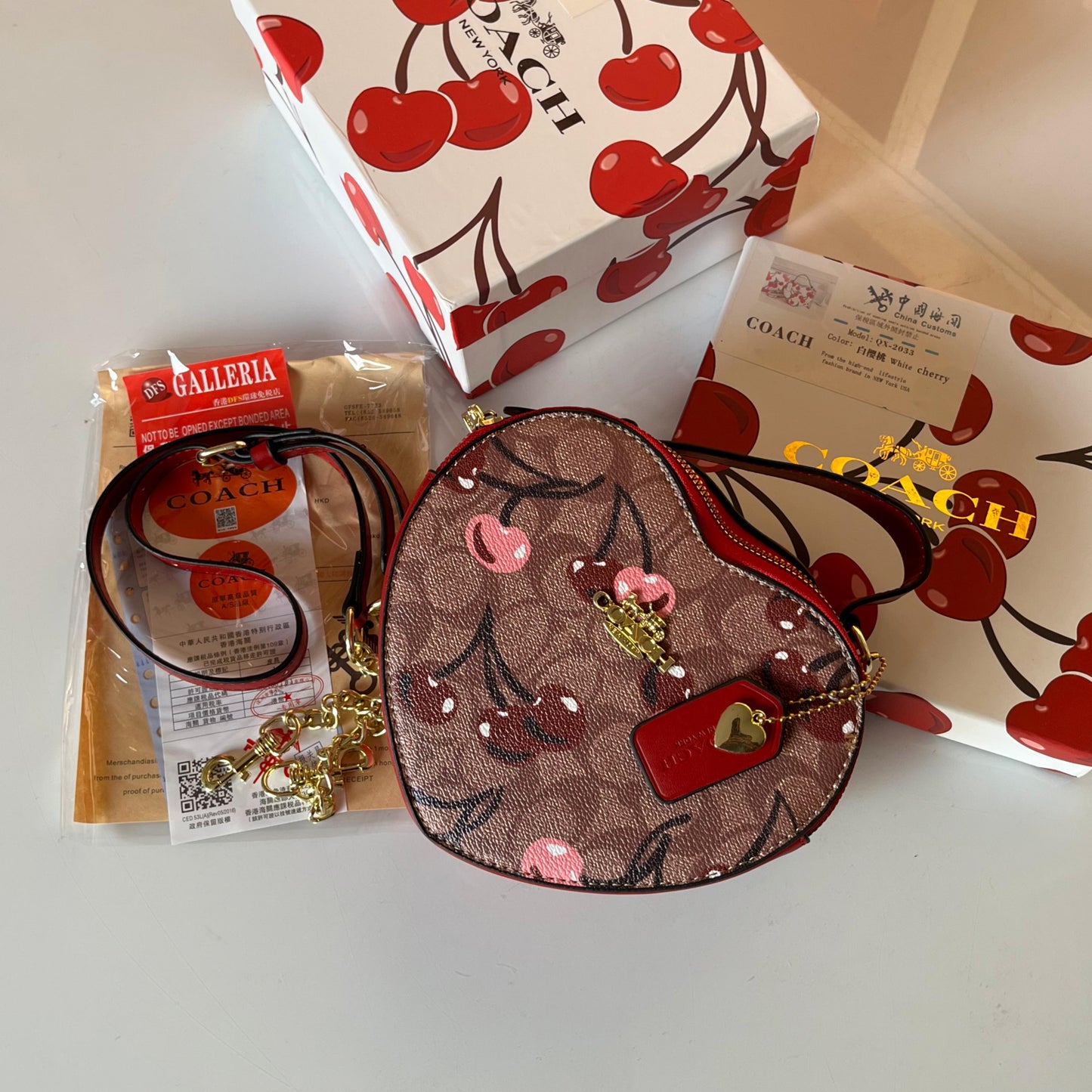 ZEVIRA'S C-O-A-C-H Heart-Shaped Crossbody Bag Signature Canvas Style (Brown)