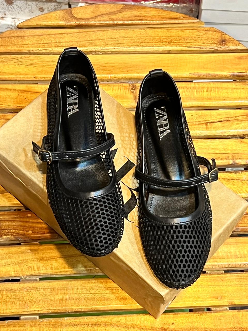 ZEVIRA'S Z-A-R-A Net Pumps (Black)