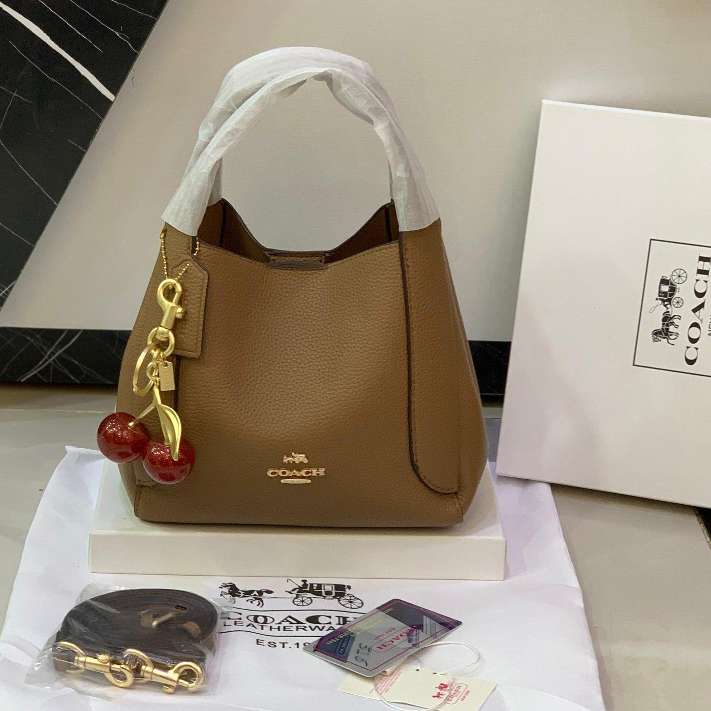 ZEVIRA'S C-O-A-C-H Premium Handbag 03 (Brown)